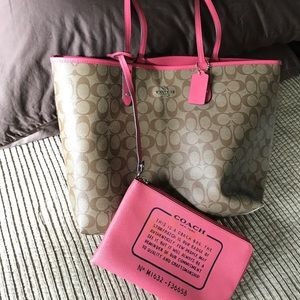 Tote bag with matching zipper bag.