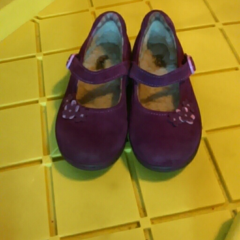 Little girls dressy shoes Uggs
