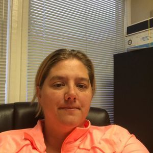 Meet your Posher, Candace