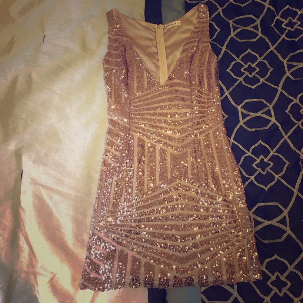 NWOT, Sexy, Gold, Sequined Dress