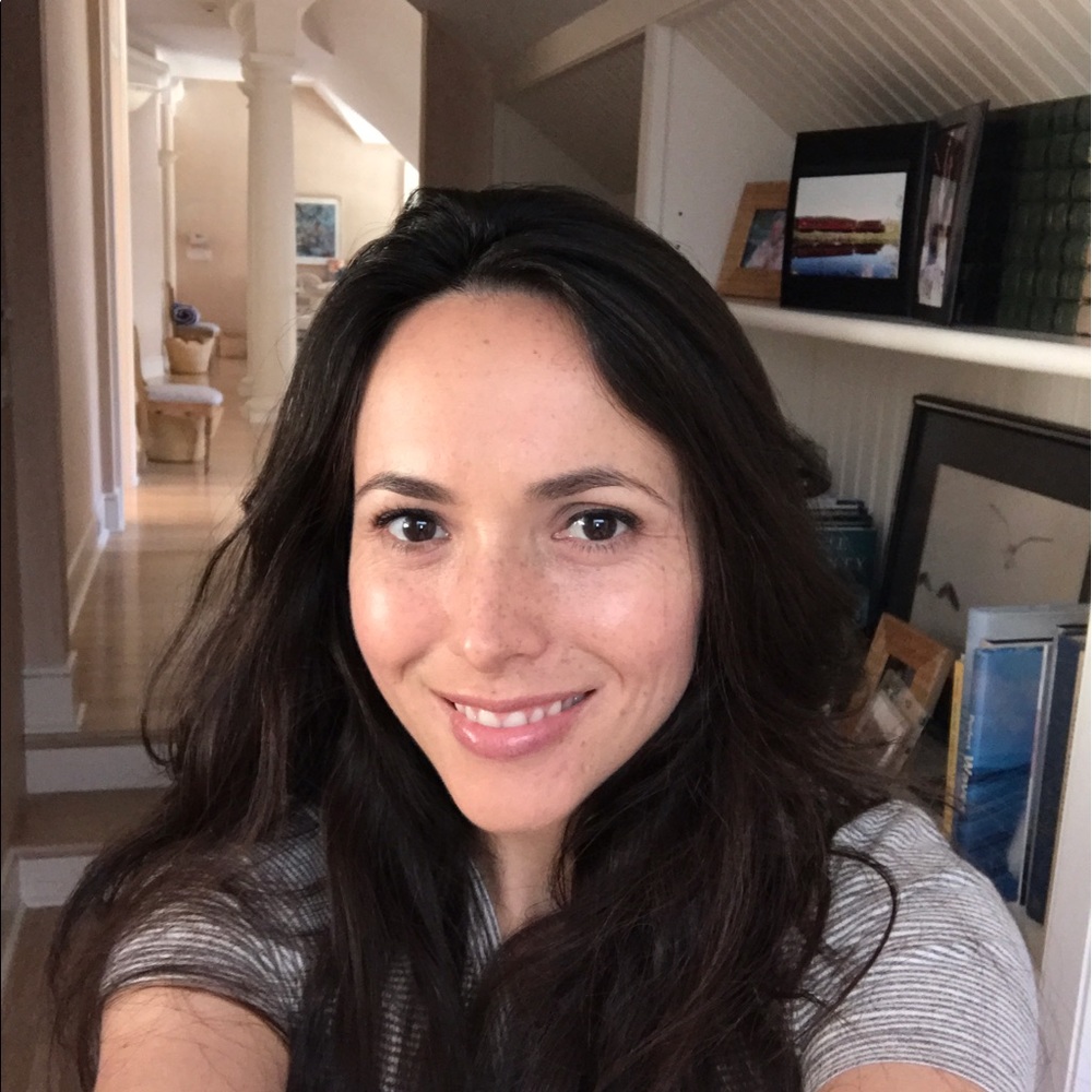 Meet your Posher, Danielle