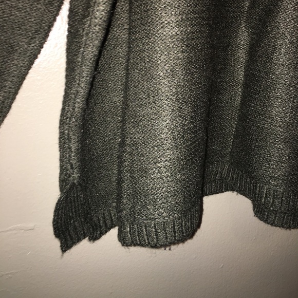 Dark army green sweater - Picture 4 of 4