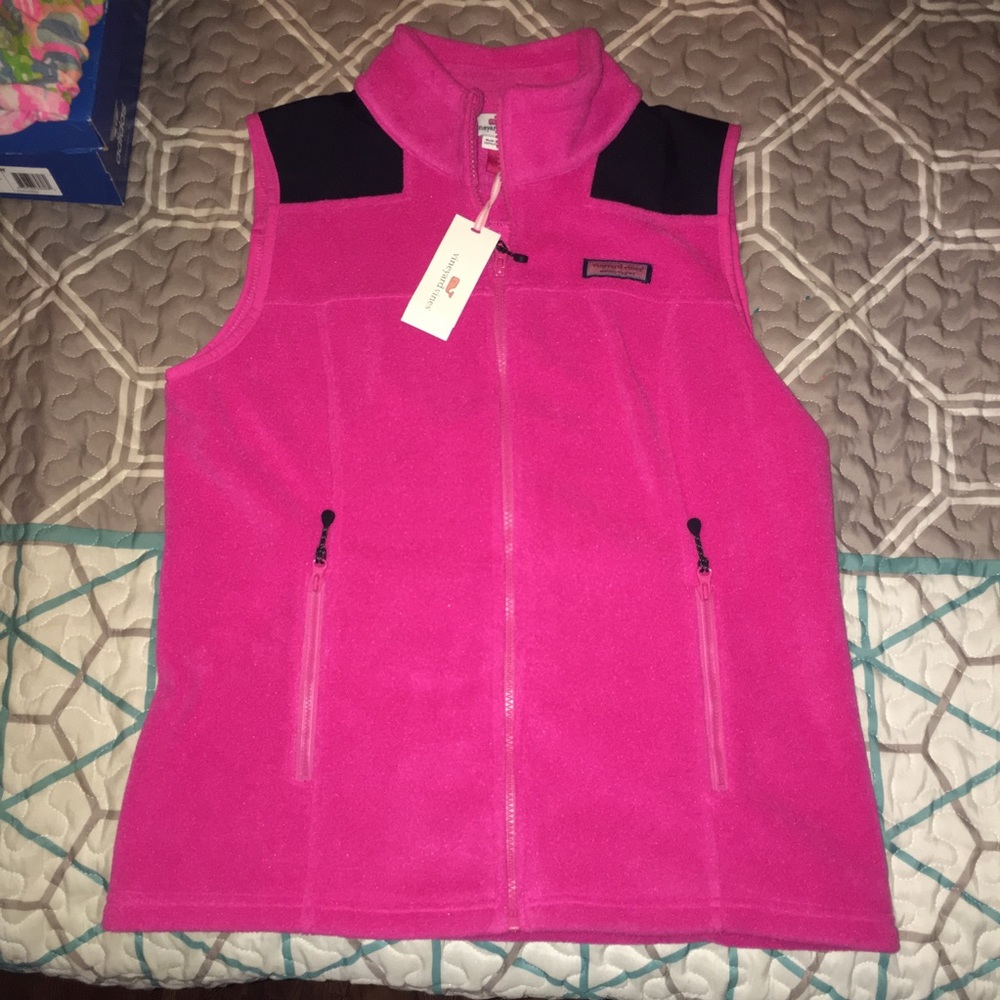 ❤️Sold❤️ Vineyard vines fleece Vest