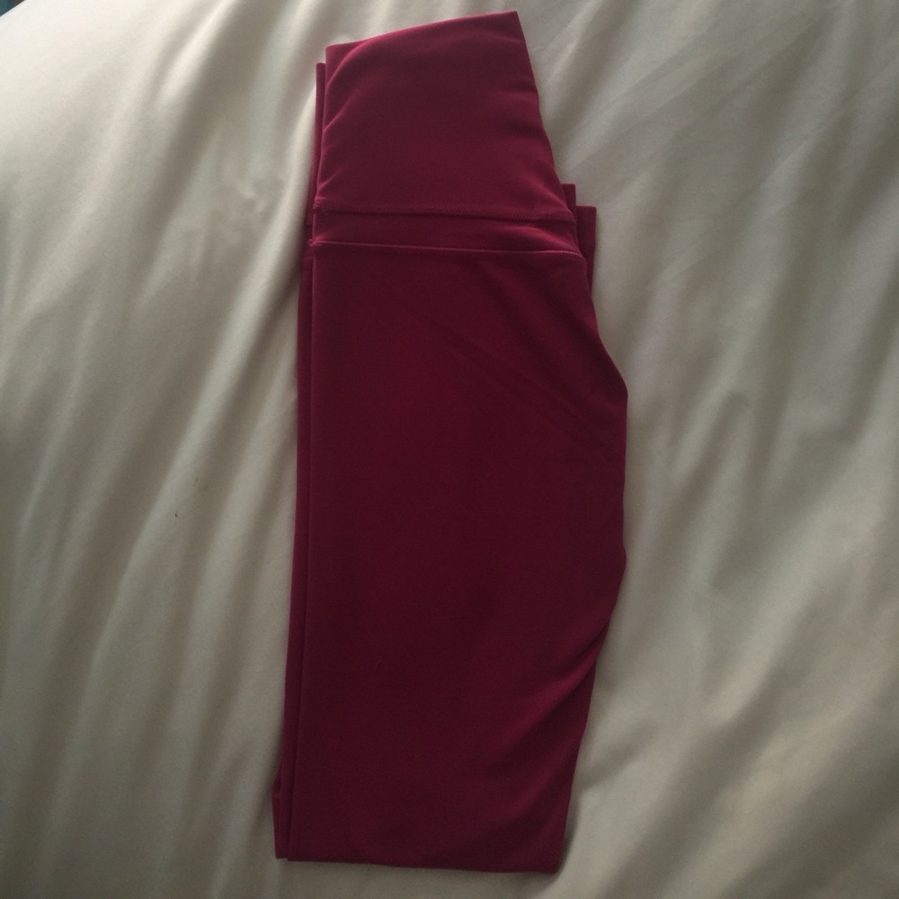 ORIGINAL LULULEMON ALIGN PANT!!! RARE COLOR - Picture 3 of 7
