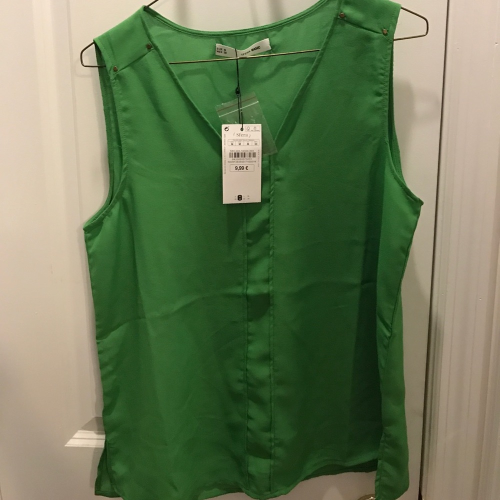 NWT! European blouse