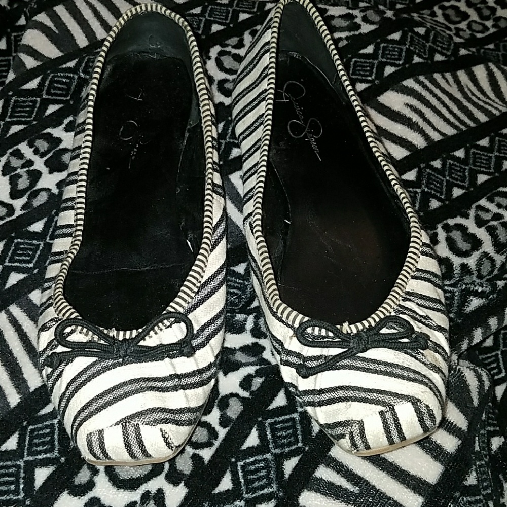 Navy and cream Jessica Simpson ballerina shoes