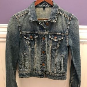 AEO Classic Denim Jacket