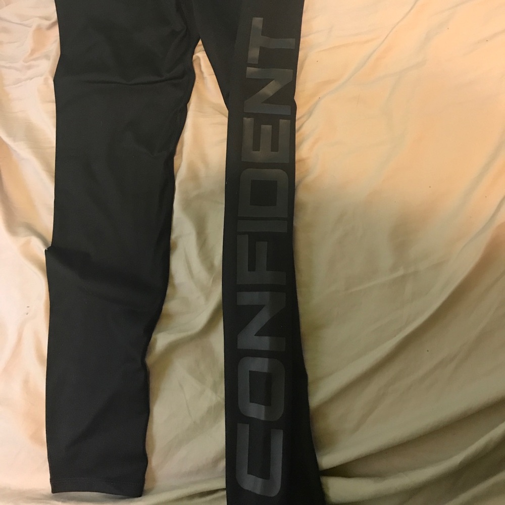 Fabletics Demi Lovato leggings