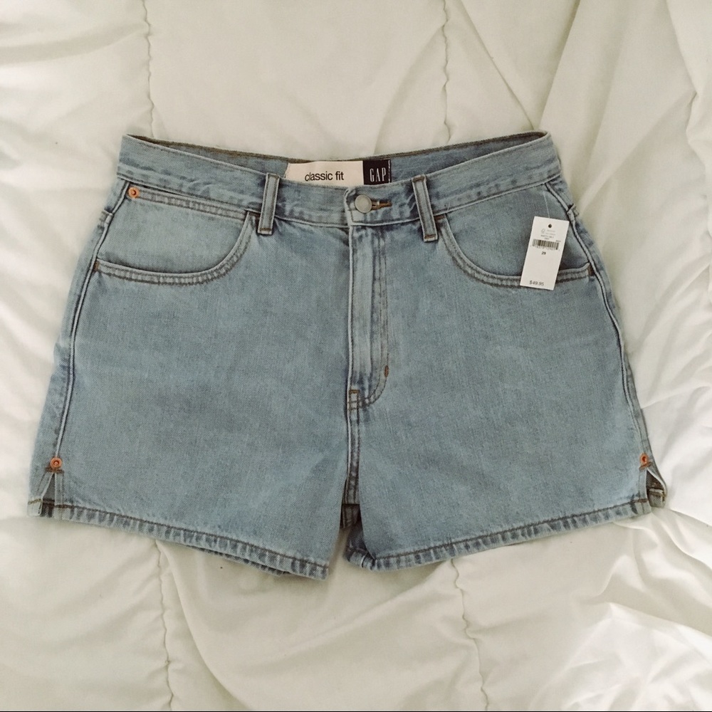 GAP classic fit high-rise denim shorts