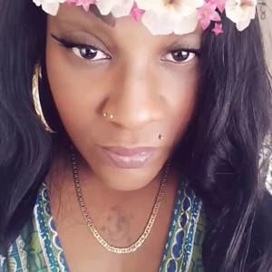 Meet your Posher, Ericka