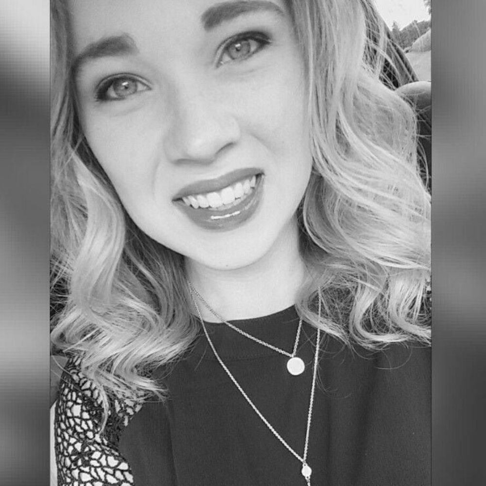 Meet your Posher, Chelsey