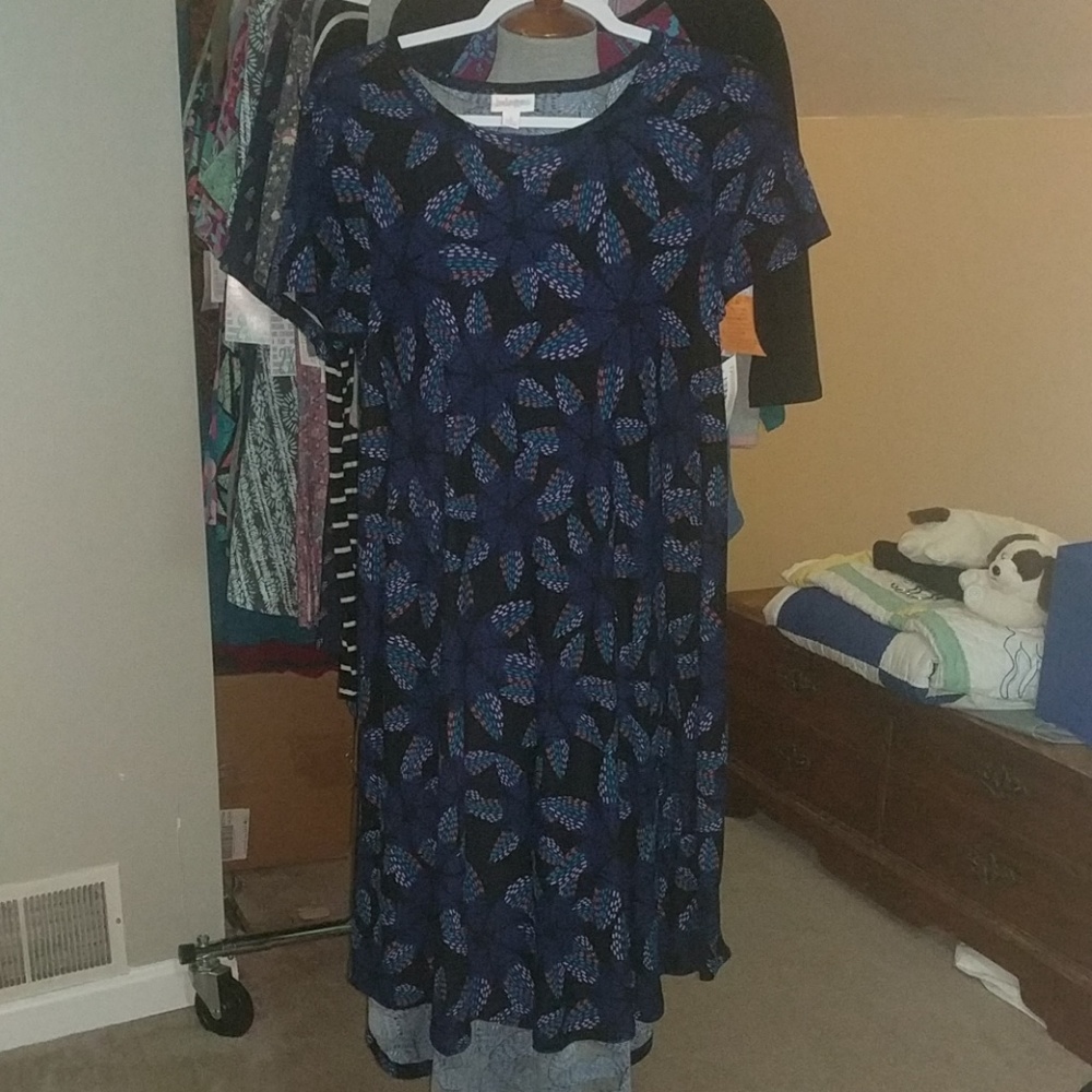 LuLaRoe Carly