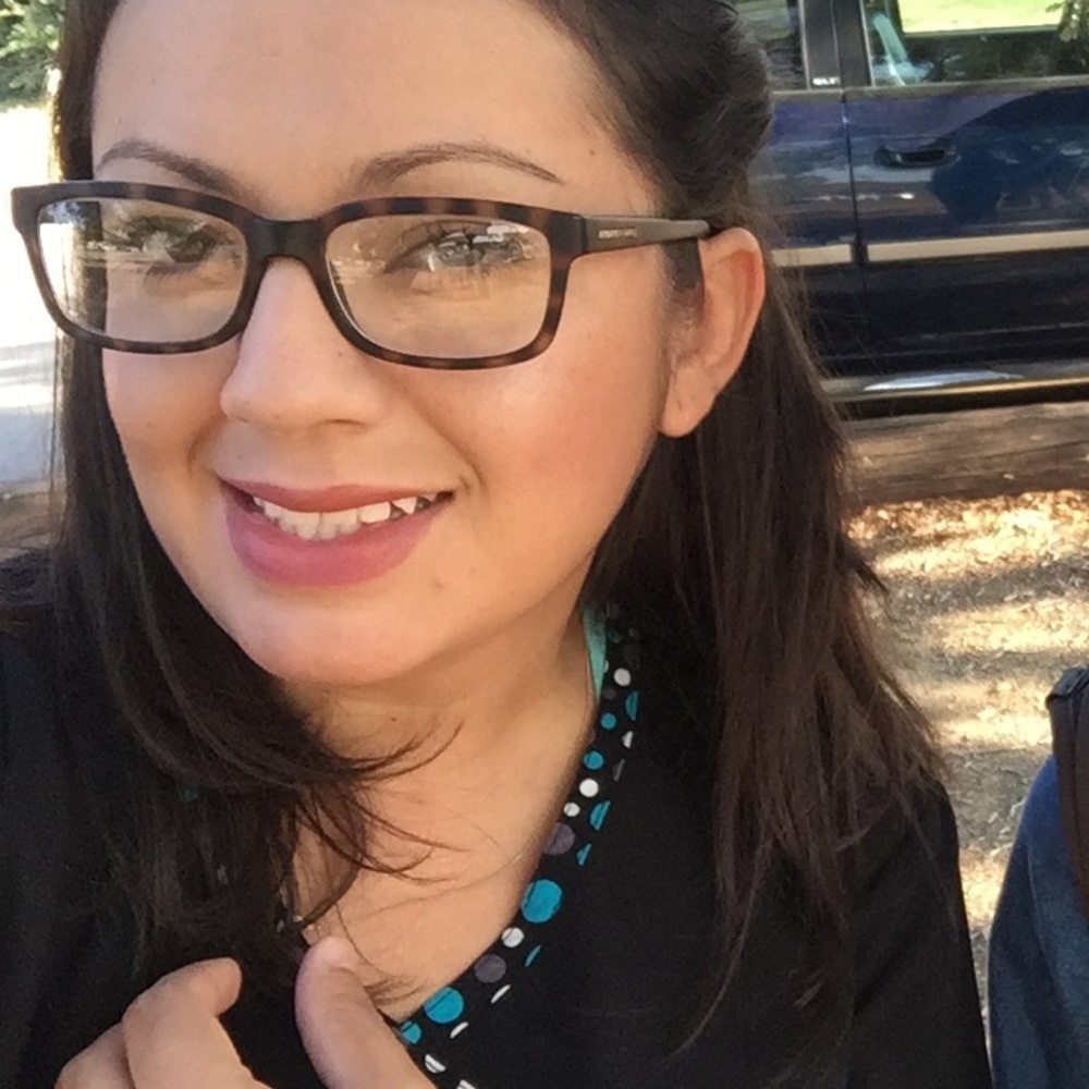 Meet your Posher, Maria