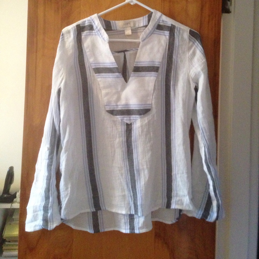 Light and breezy tunic style shirt