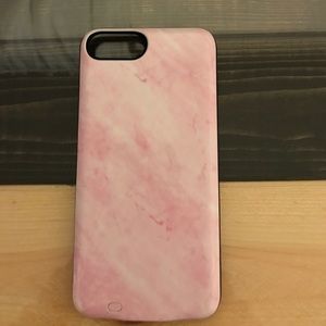 iPhone 7 plus charging case