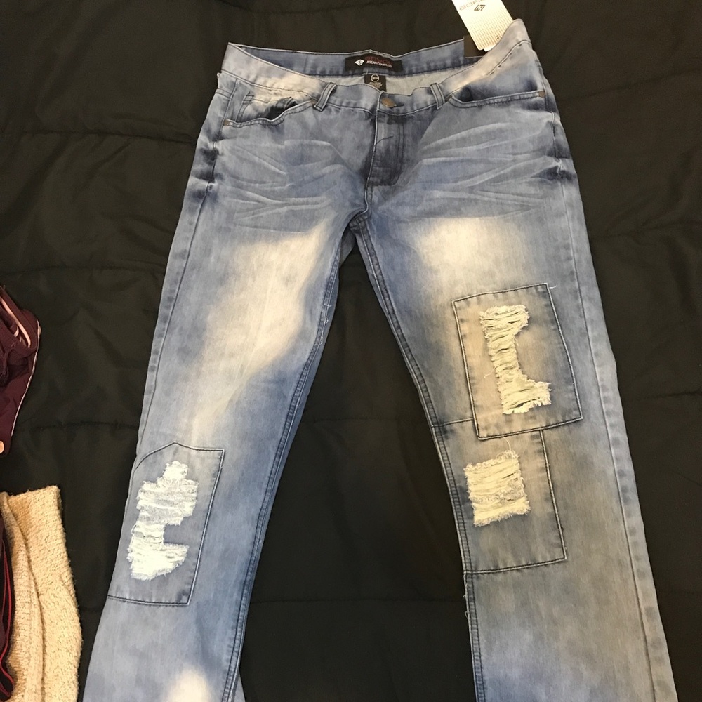Ripped jeans