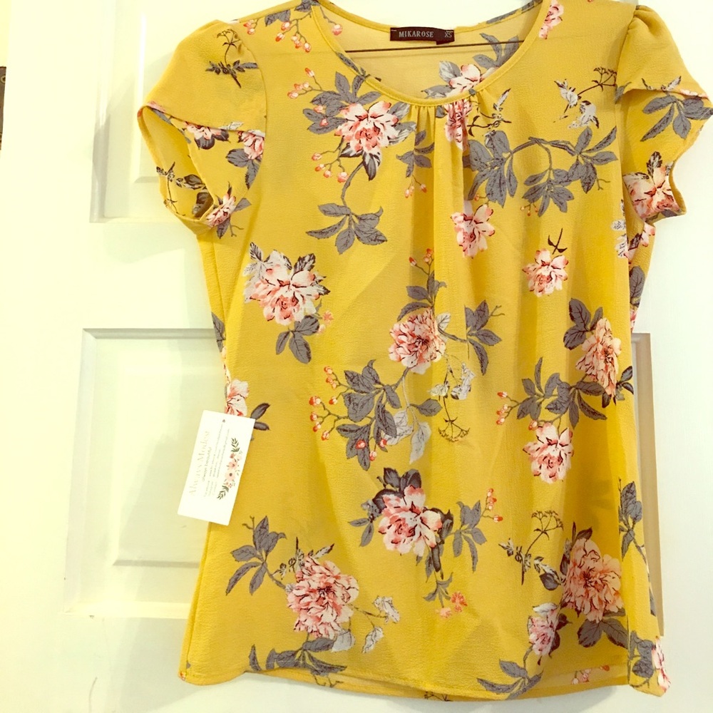 Mikarose Top NWT
