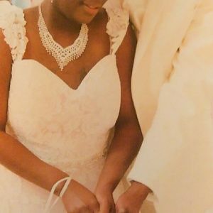 Wedding dress
