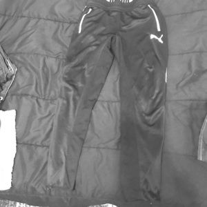 Black puma sweatpants
