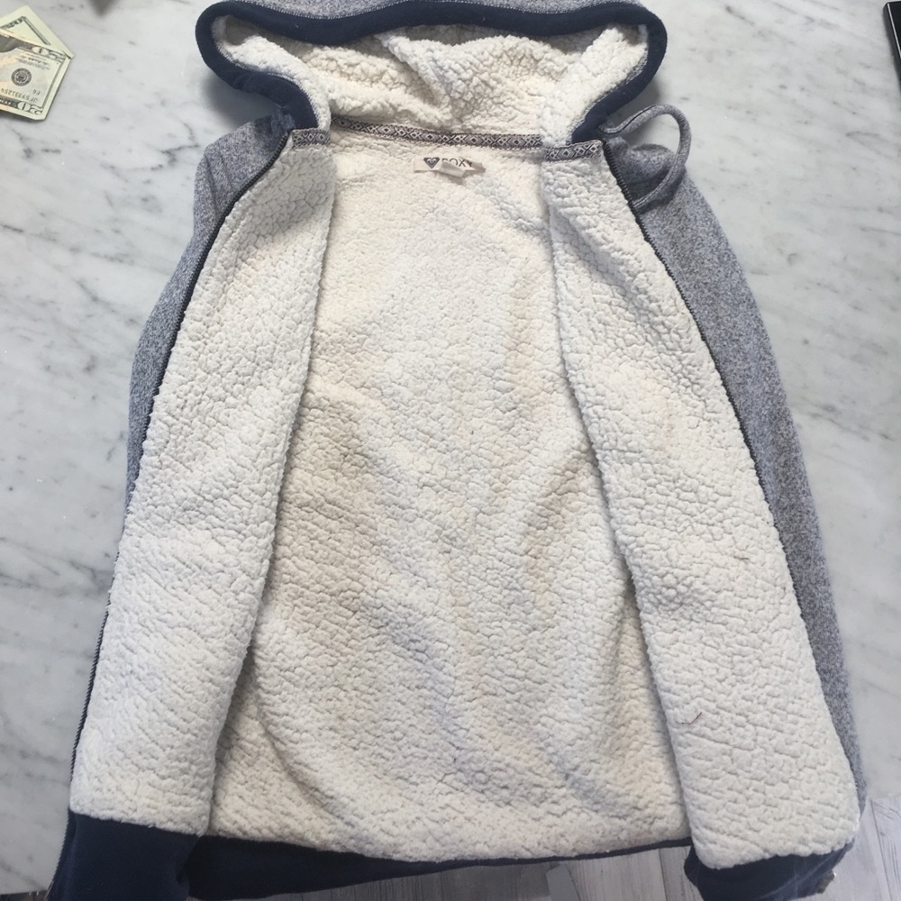 SUPER CUTE Roxy coat! - Picture 3 of 4