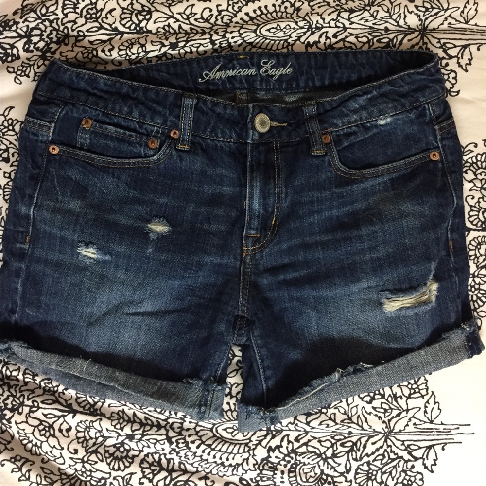 American Eagle distressed shorts