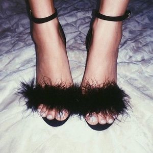 Meet your Posher, Alexia