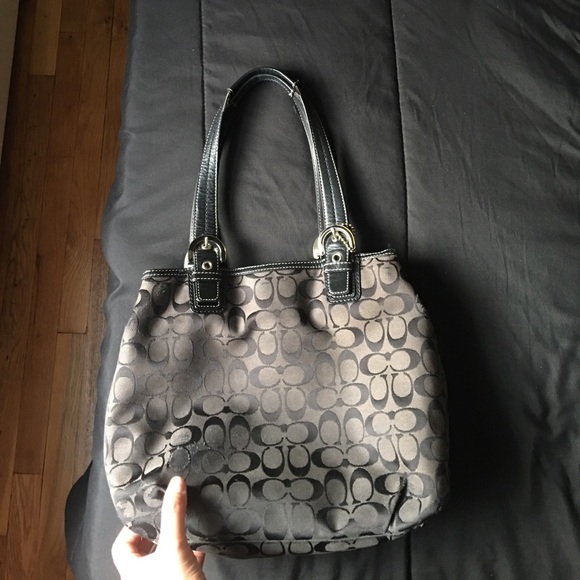 Coach Purse - Picture 3 of 8