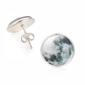 ☀️ 🎉 HP! 🎉 Celestial Moon Stud Earrings 🌙