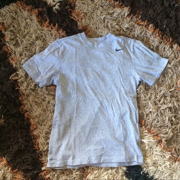 Nike t-shirt - Picture 1 of 5