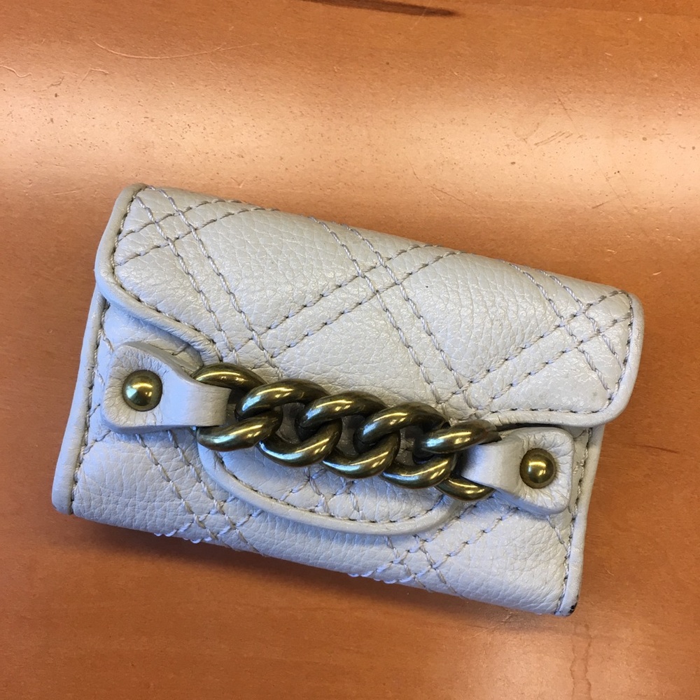 Marc Jacobs card case (and keys) excellent cond