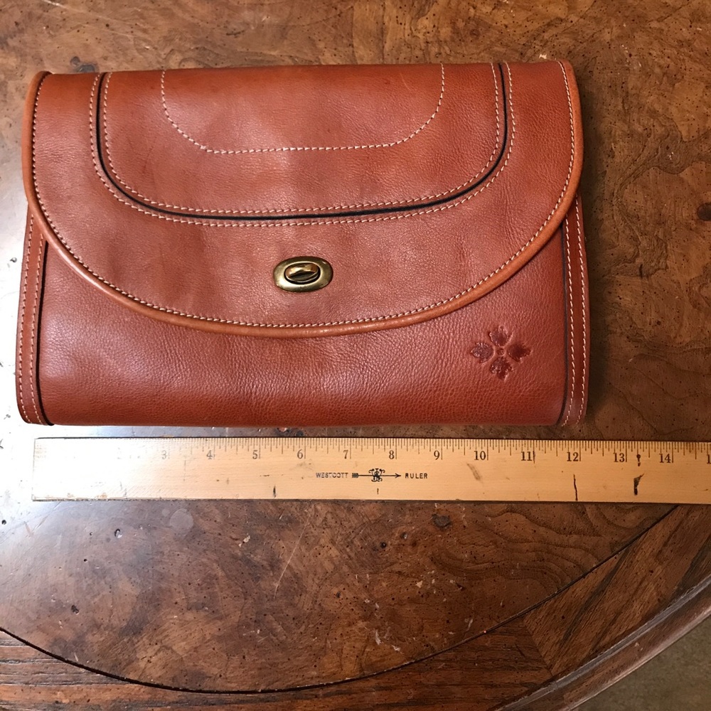 Patricia Nash clutch cross body