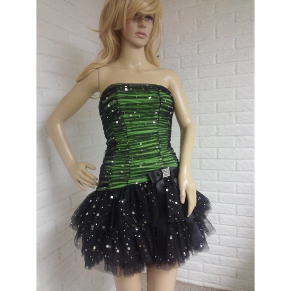 Blondie Nites By Stacy Sklar Sequin Dress (3) - Picture 7 of 7