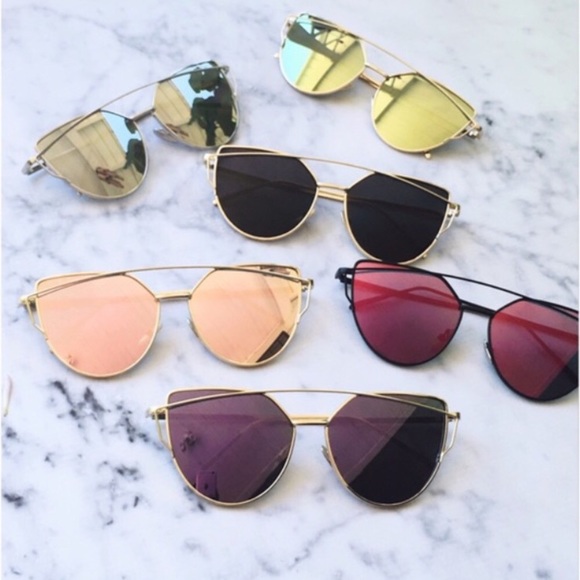 BLACK/GOLD New Mirrored Cat Eye Aviator Sunglasses - Picture 2 of 3