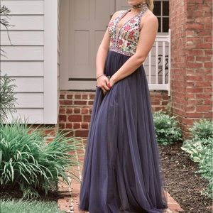 Sherri Hill Size 6 Long Prom Dress