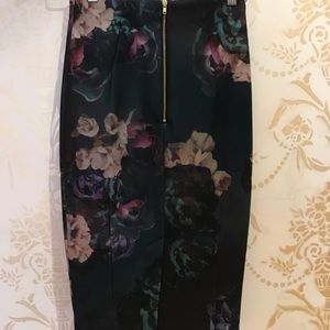 Midi floral skirt
