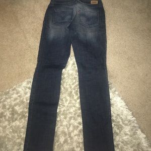 Levi's curvy cut 528 size 7 blue jeans