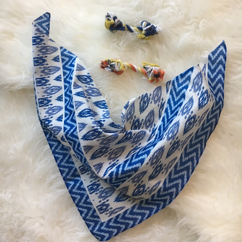 Dog Scarf & Knotted Toys.  % helps help TX pets