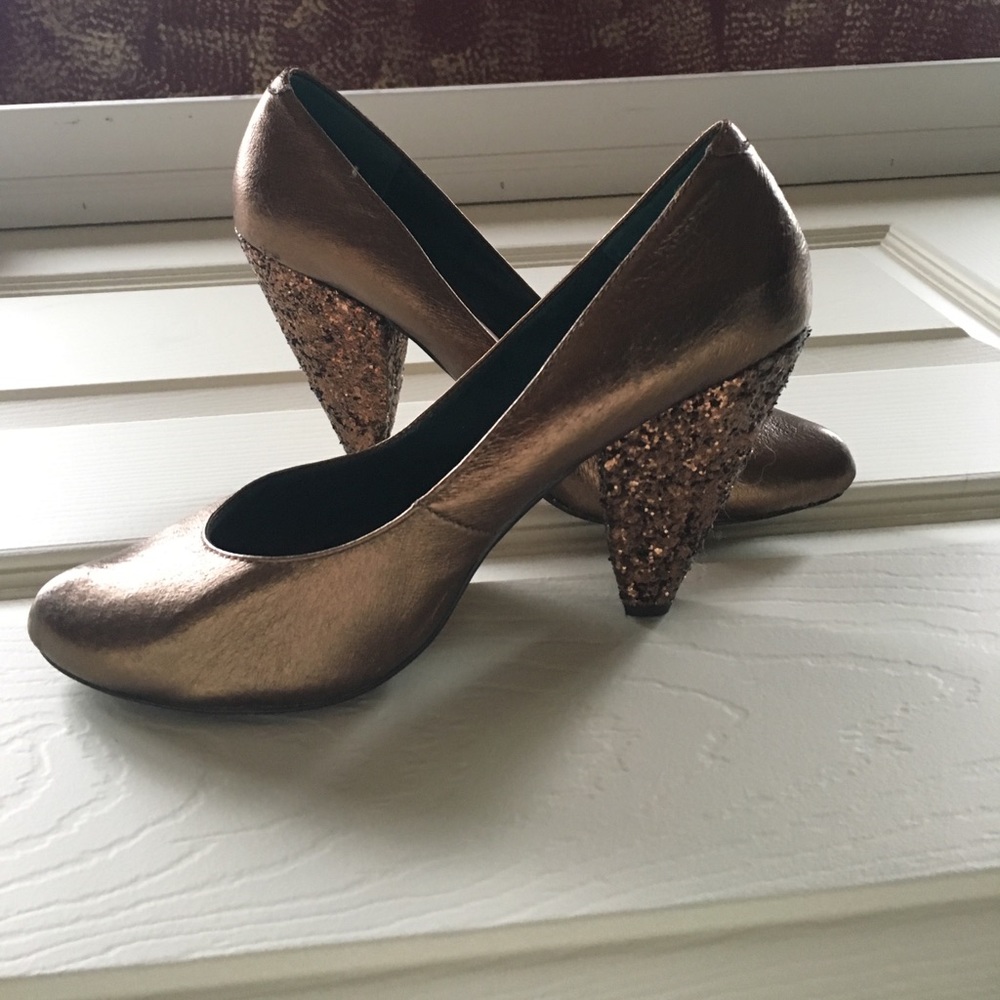 Sparkle High Heels.