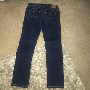 Levi's blue jeans size 29