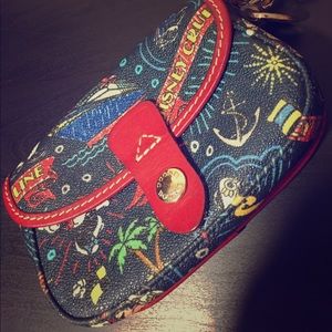 Dooney & Bourke Disney Cruise pocket wallet