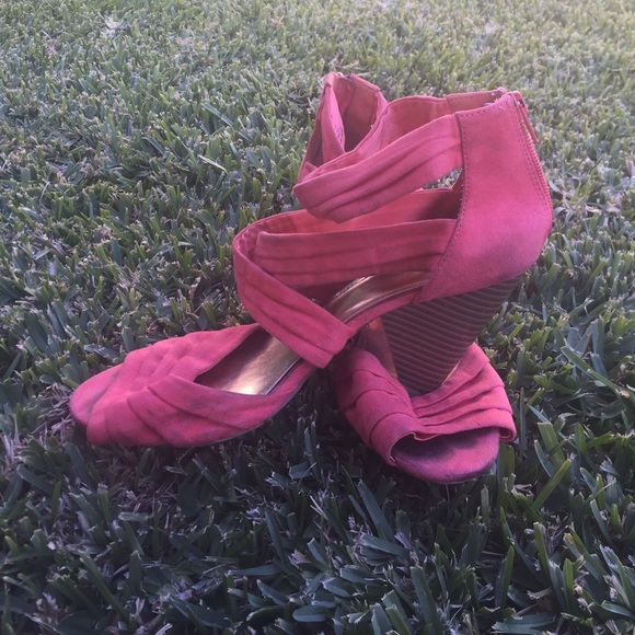 Retro vintage coral pleated sandal with zipper - Picture 4 of 7