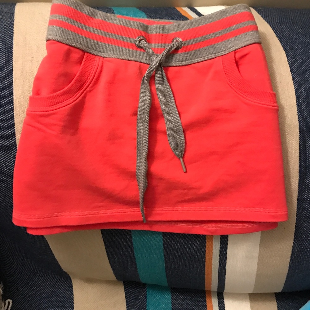 Lulu skirt! ❤️ Fabulous! Size 4.