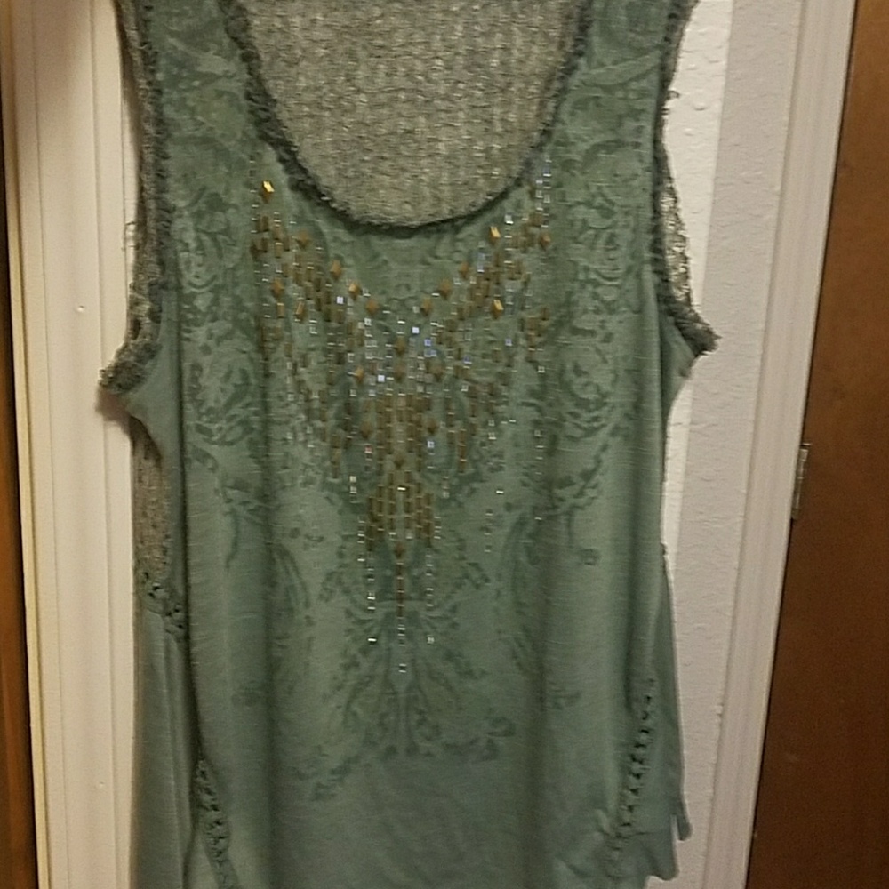 Miss Me Sleeveless Top