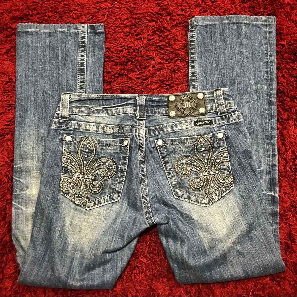 Miss Me Boot Cut Jeans style JP5145B1