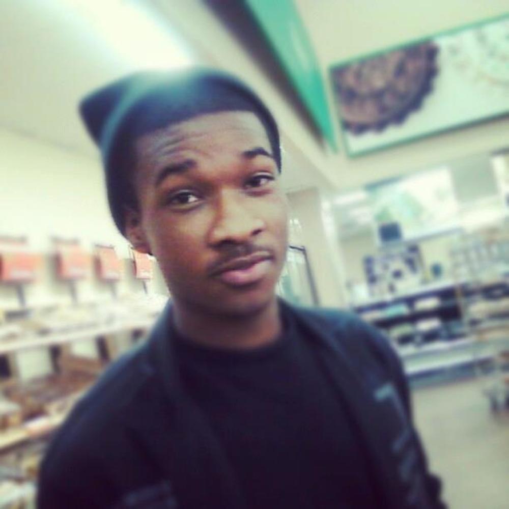 Meet your Posher, Xavier