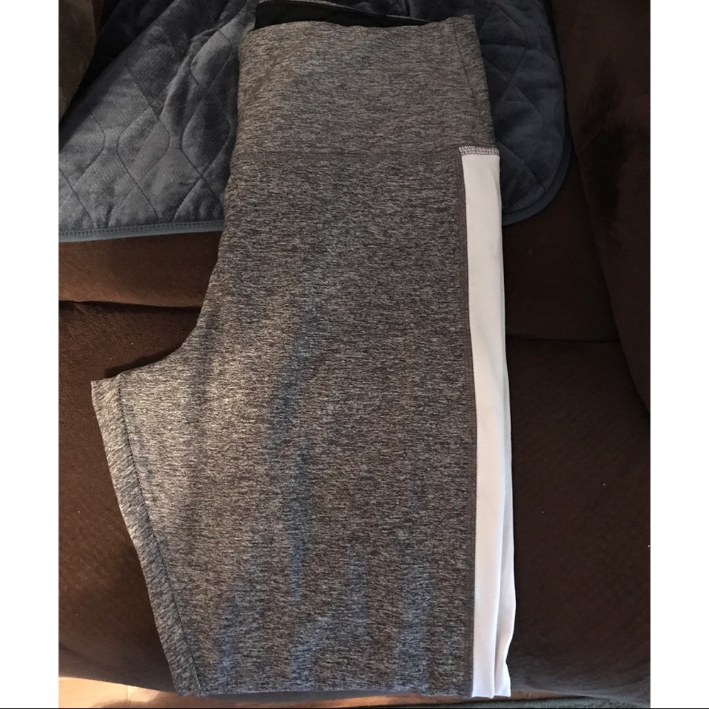 Vs PINK ultimate leggings