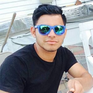 Meet your Posher, Sal