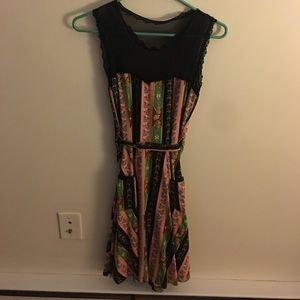 Vintage style dress with pockets