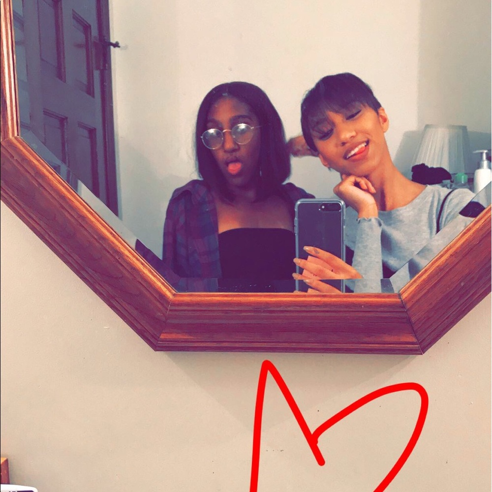 Meet your Posher, Mikelle