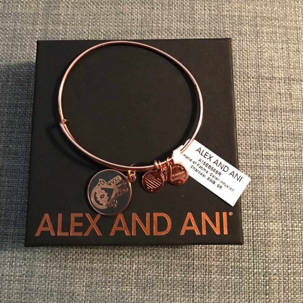 BNWT Alex and Ani Rose Gold Hand of Fatima